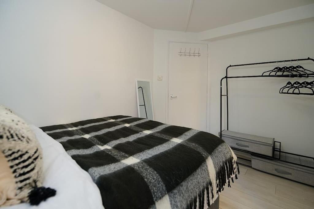 Fabulous 3 Bed Nw London Apartment With Private Garden المظهر الخارجي الصورة
